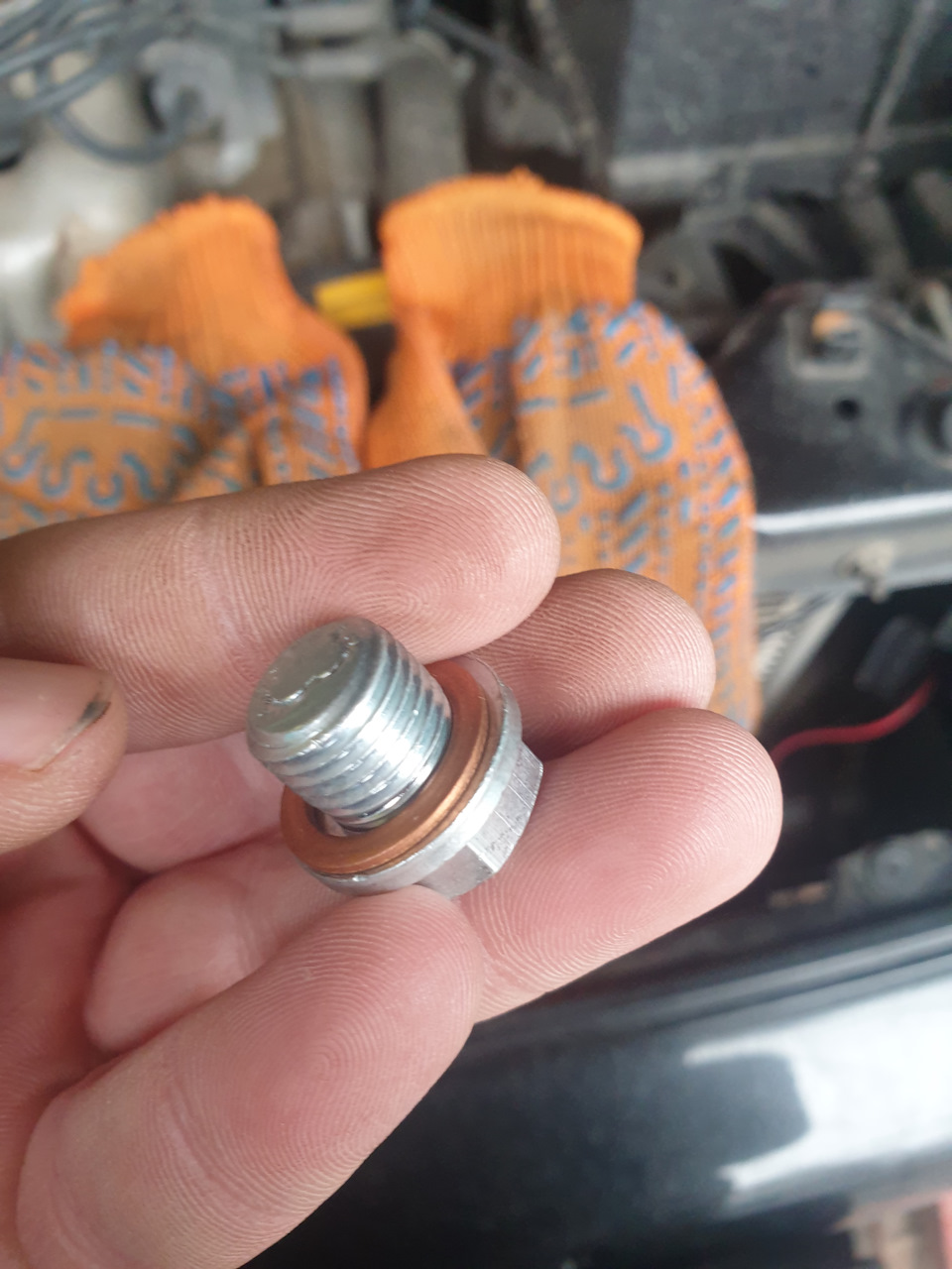 Заміна мастила Motul 4100 10w40 5