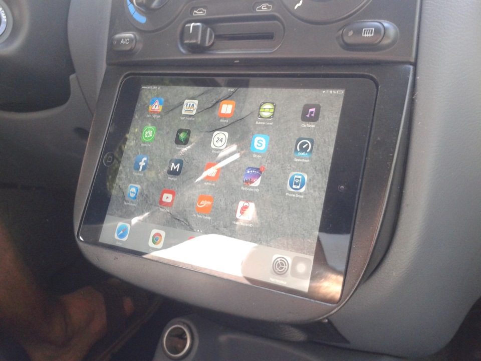 Ipad mini в Lanos 4