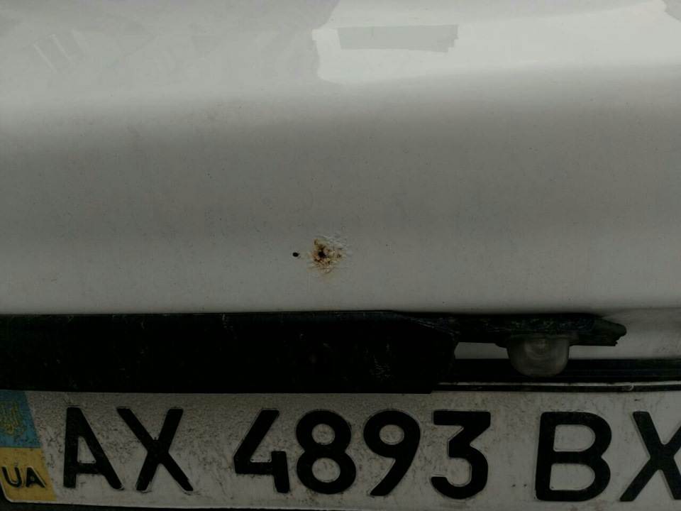 1 Зовнішній огляд після зими. Найближчі плани з кузовного ремонту. Потрібна порада знаючих людей. 2