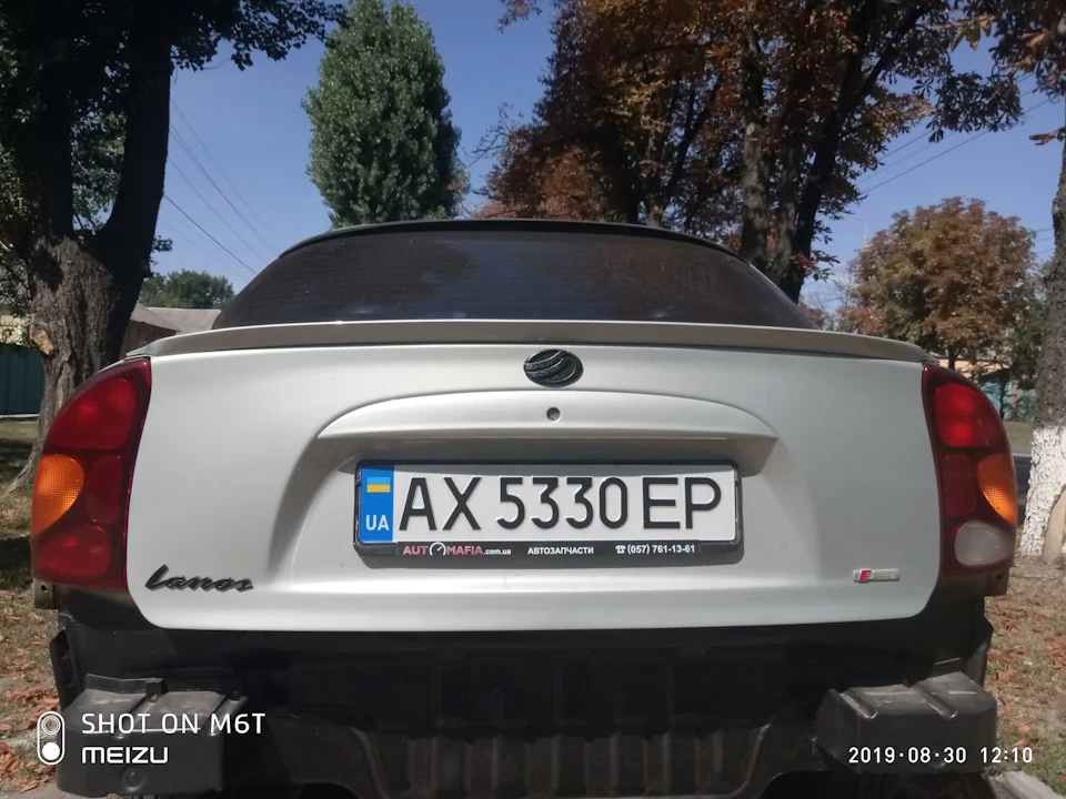 Встановлення лив спойлера