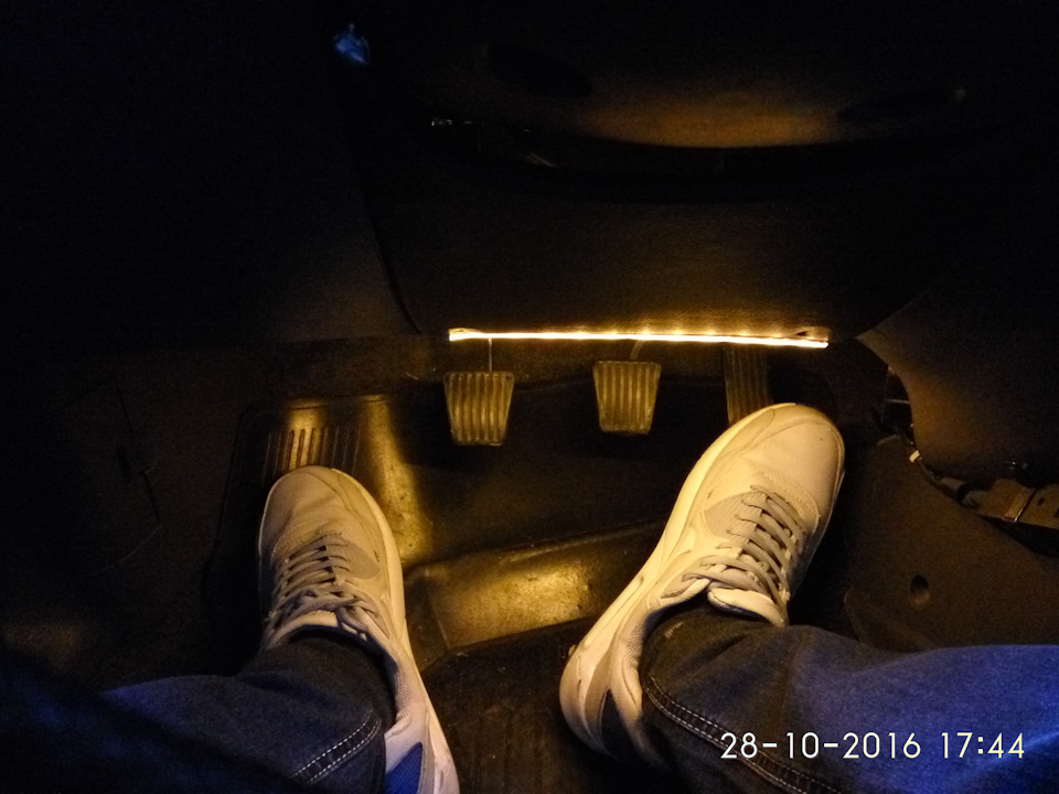 Підсвічування ніг 5