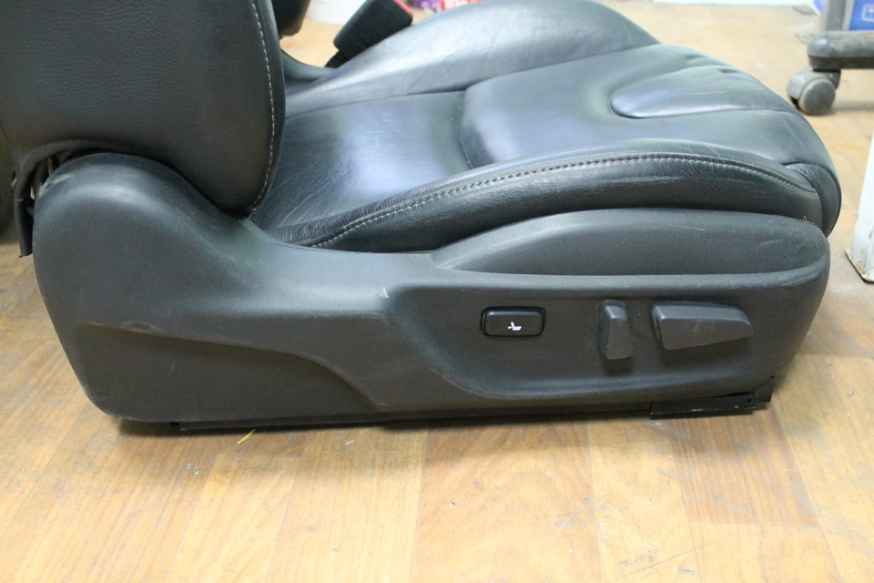 Переднє сидіння Mazda RX-8. Підготовка. Ч1. 5