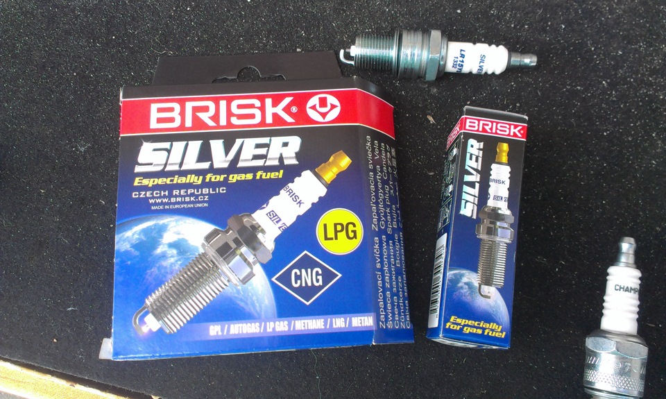 Свічки запалювання звичайні проти свічок під ГБО BRISK SILVER LPG 1