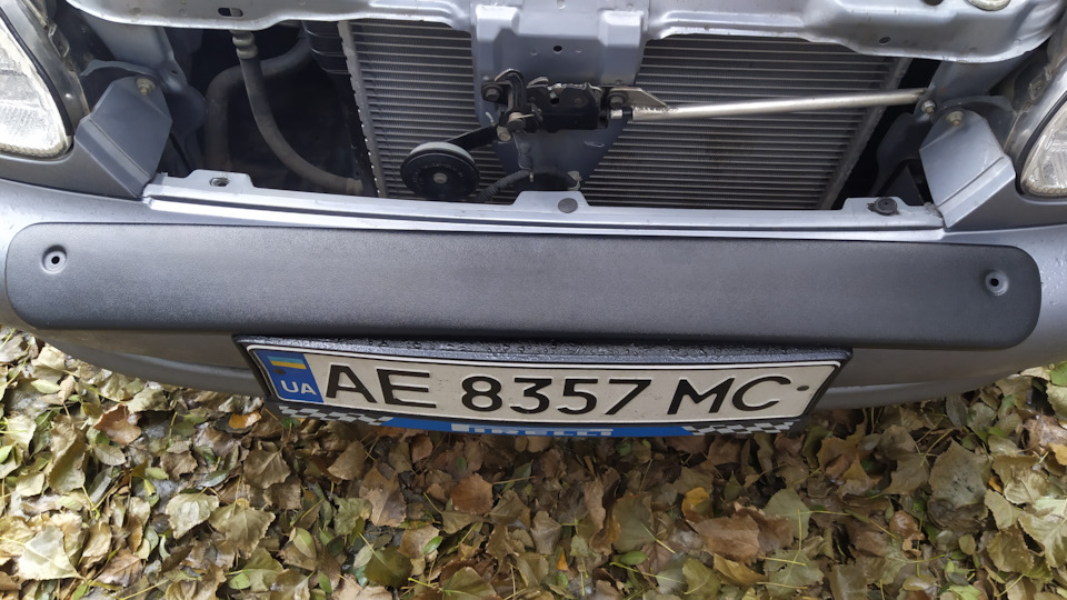 Зимова накладка на бампер 4