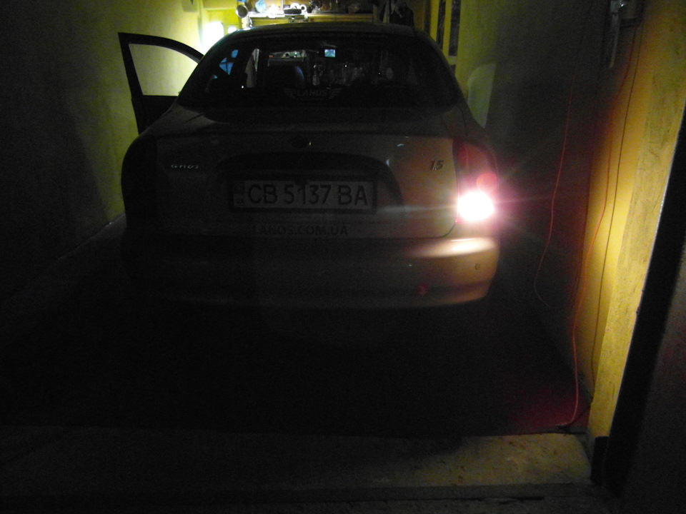 LED лампа у ліхтар заднього ходу 2