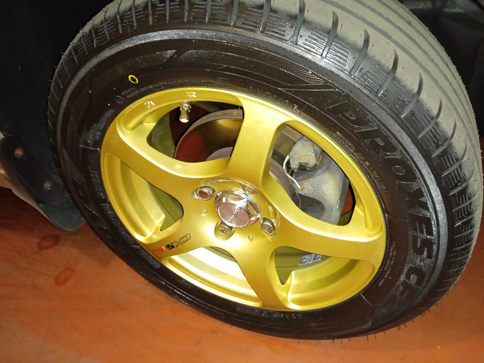 Toyo Proxes CF2 185/60 R14 82H 4
