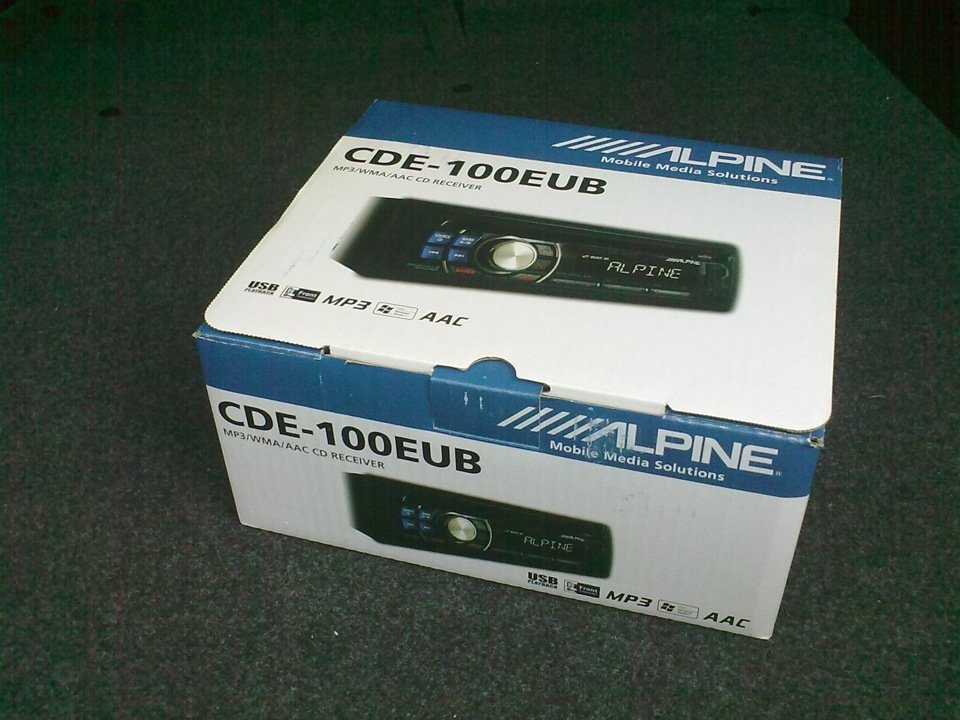 Автомагнітола Alpine CDE-100EUB 1