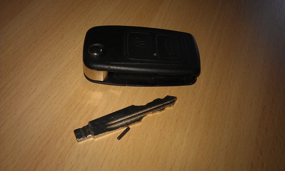 Ключ від M13 1
