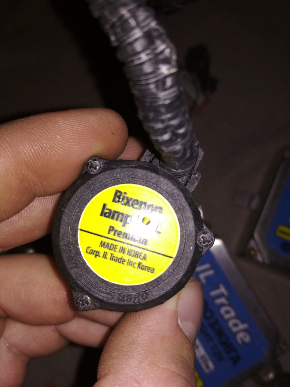 Біксенон h4 4300k. 3