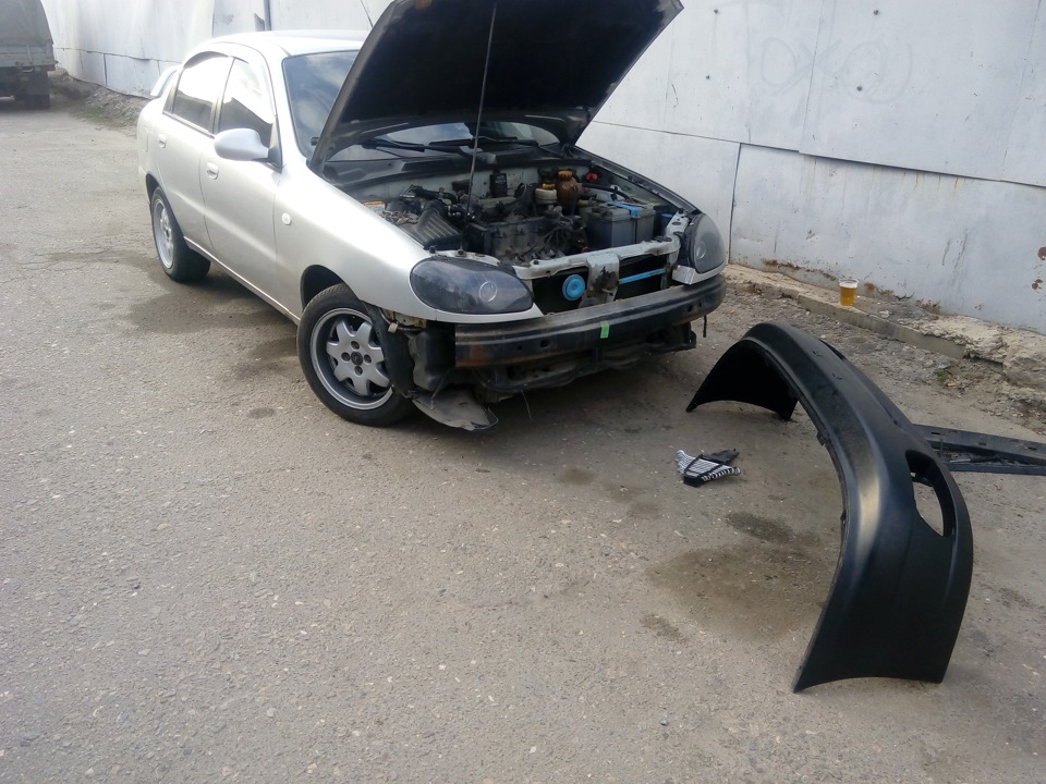 Підготовка до фарбування нового бампера 3