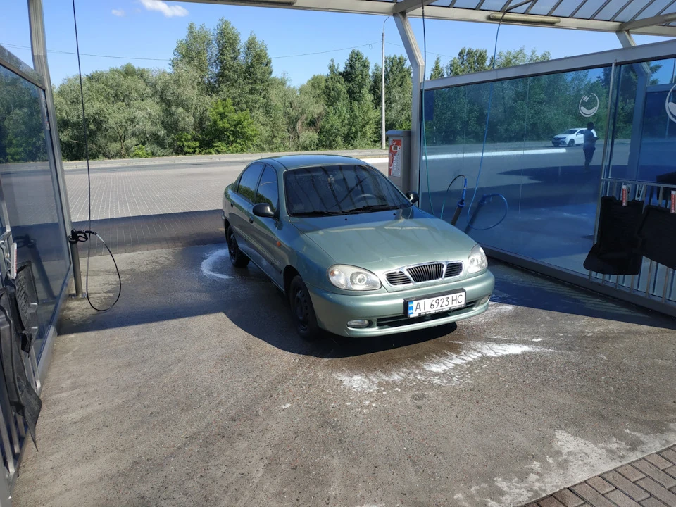 Поїхала до перекупів, нова машина