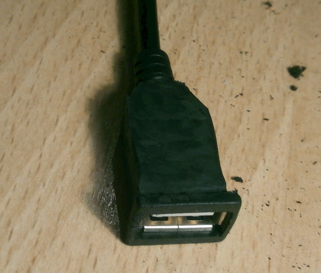 USB заряджання в машину. Проба пера. 2
