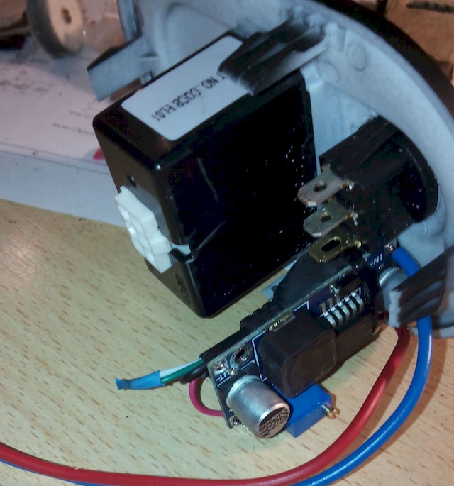 USB заряджання в машину. Проба пера. 4