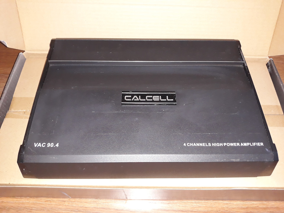 Продам підсилювач Calcell VAC 90.4 (продано) 1