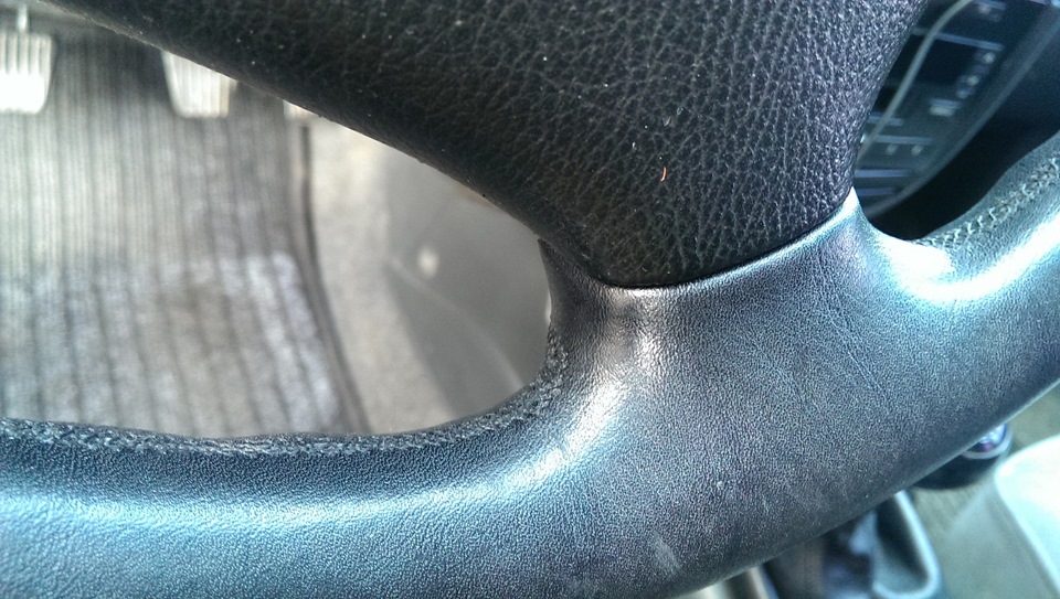 Встановив панель та кермо з AirBag, перетягнув кермо та чохол ручки кпп у шкіру. 5