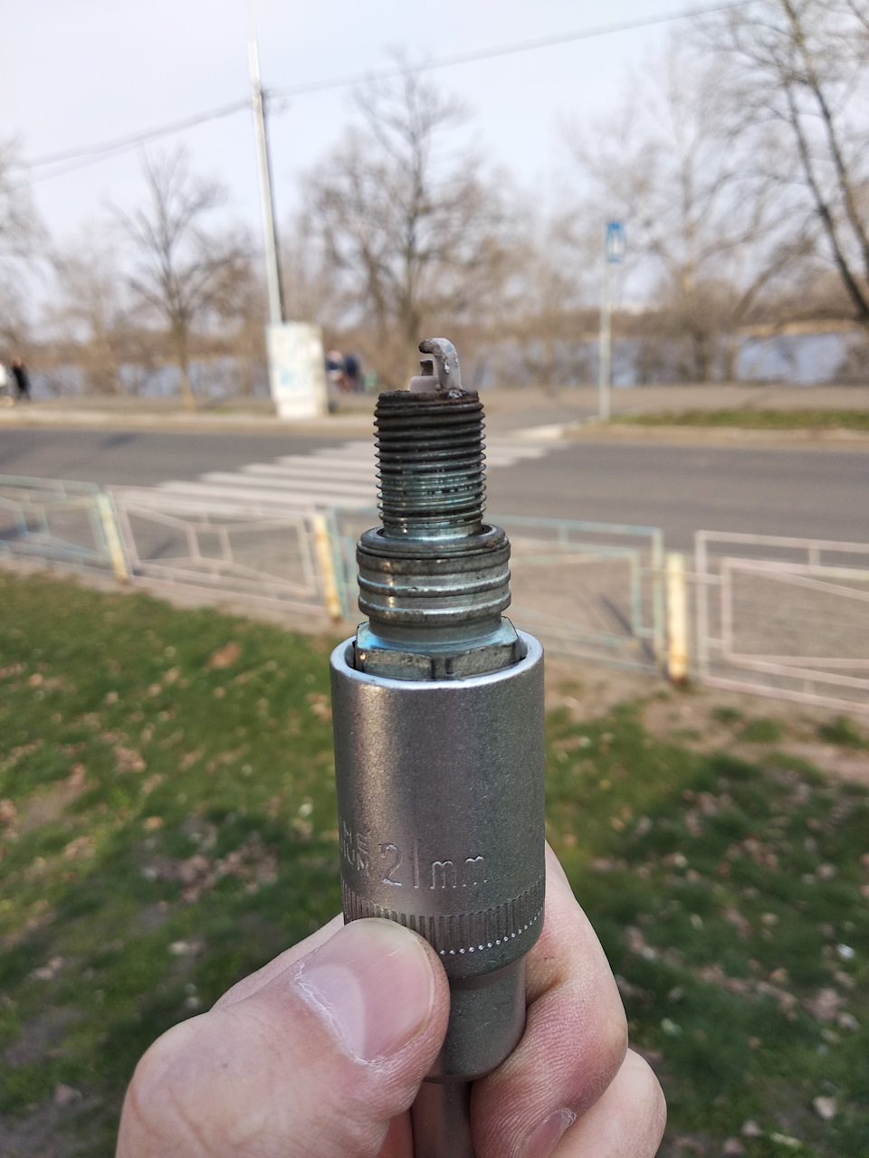 Змінив свічки 1