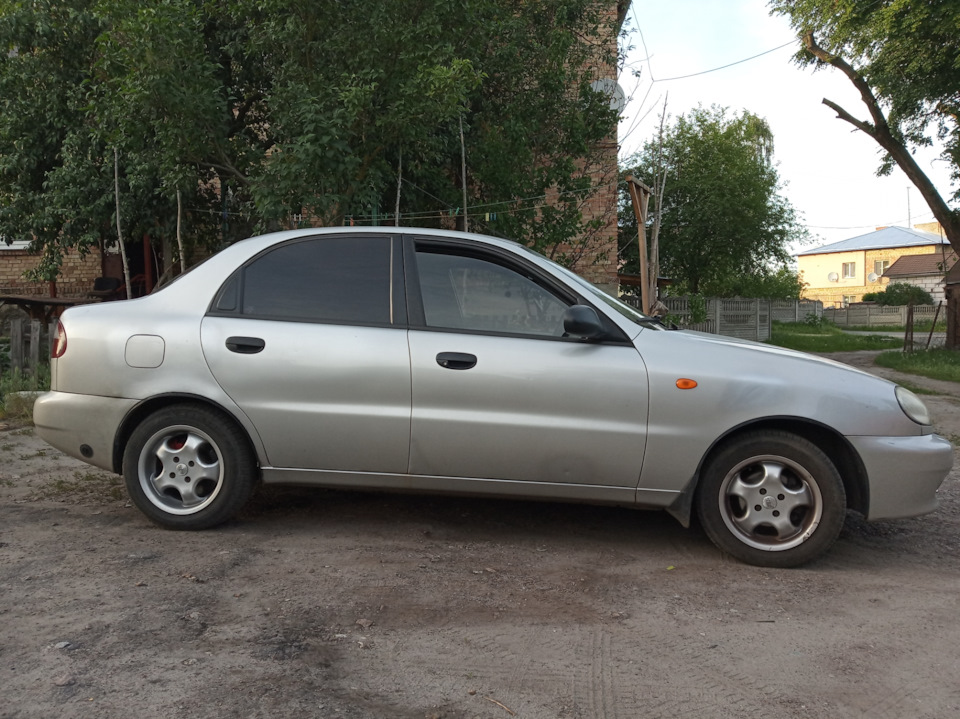 Використовував дощ на користь: помив авто + свіжих фото 2