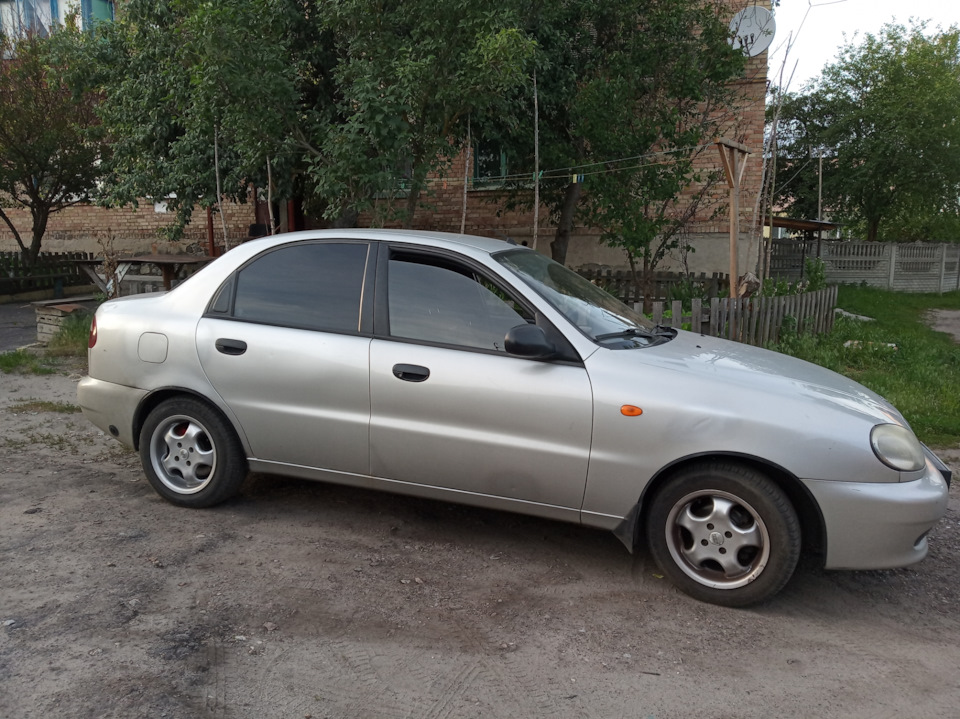 Використовував дощ на користь: помив авто + свіжих фото 1