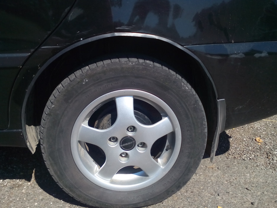Borbet r14 4*100 6J ET 38 DIA 57.1 3