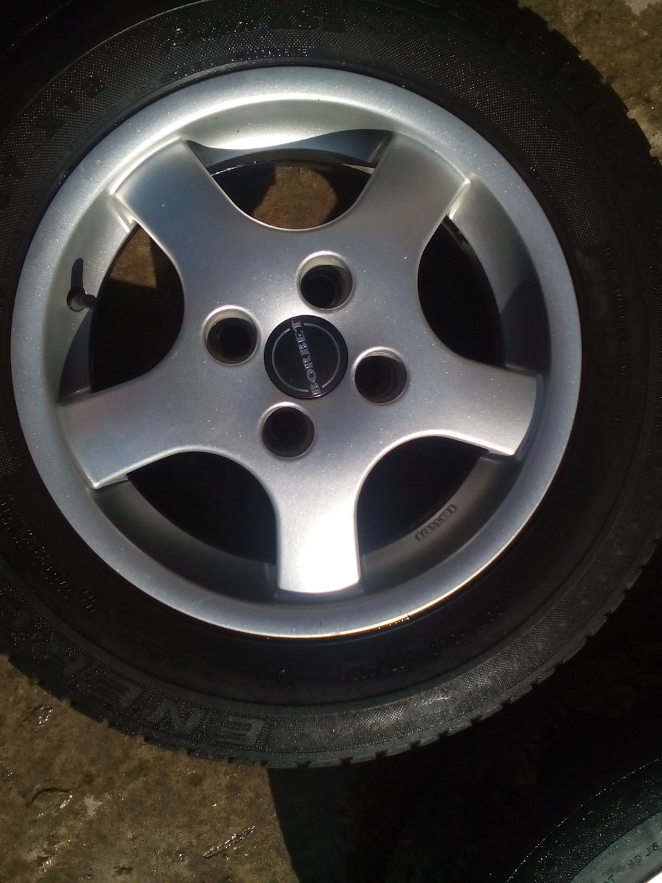 Продам Borbet r14 DIA 57.1, 6J, ET38, 4*100 з гумою Michelin (ПРОДАНО) 4