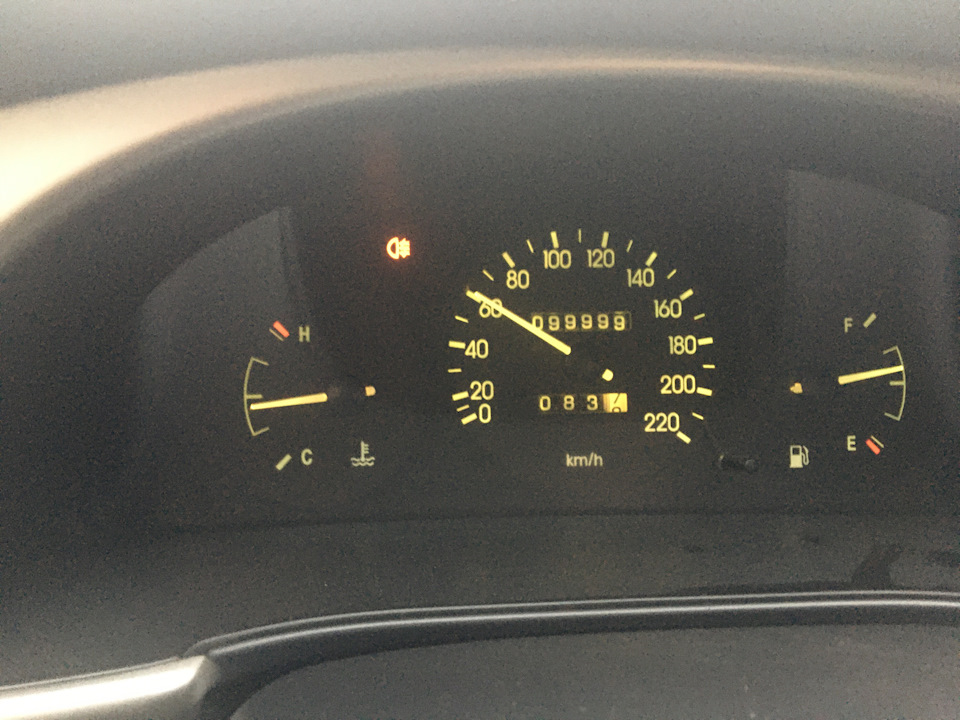 Красиві цифри 99999 наздогнали 1