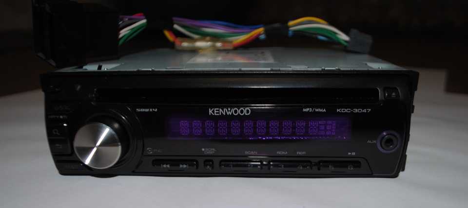 Продам! KENWOOD 300грн. 1