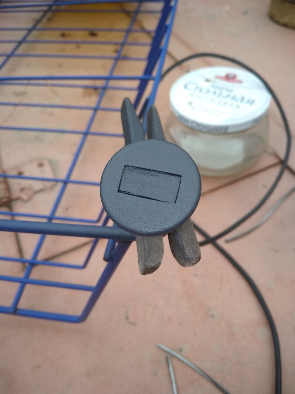 USB роз'єм для зарядки гаджетів 5