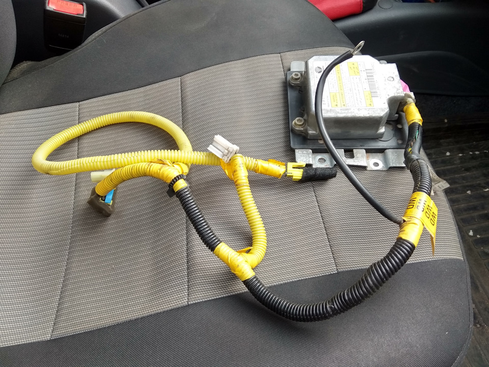 Встановлення блоку AIR BAG 1