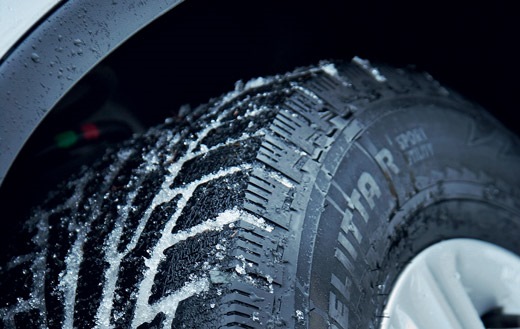 Nokian Hakkapeliitta R 1