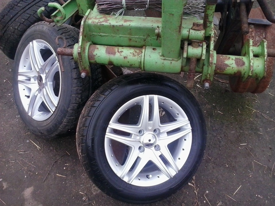 продам диски з гумою R14 2