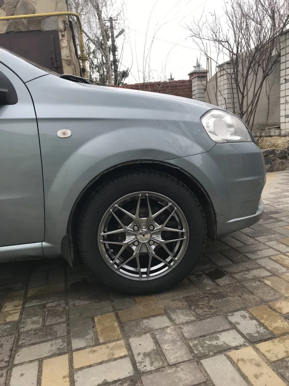 Літня гума, диски